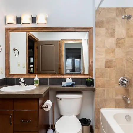 Sable Ridge Condos By Stayin Radium Hot Springs Chambre photo